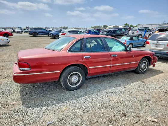 1997 Ford Crown Victoria