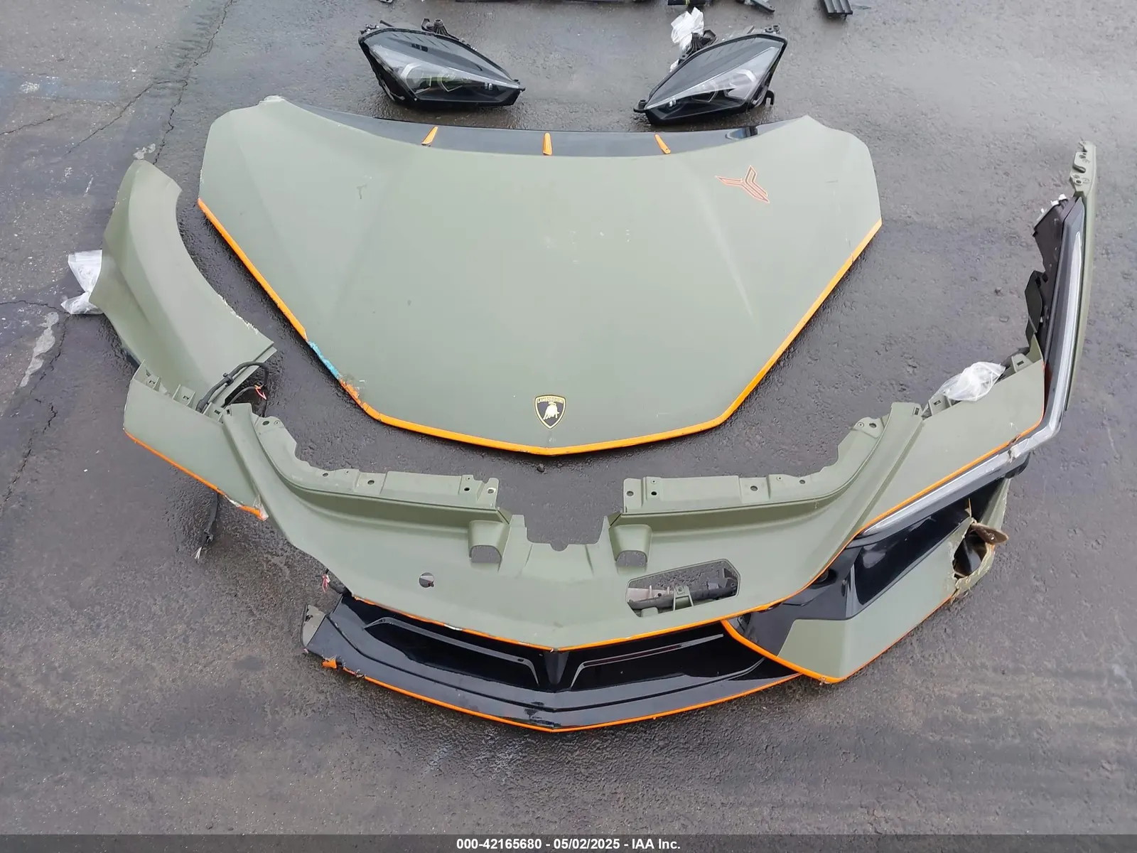 2024 Lamborghini REVUELTO