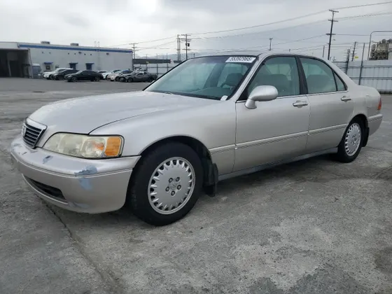 1997 Acura RL w/Navigation System