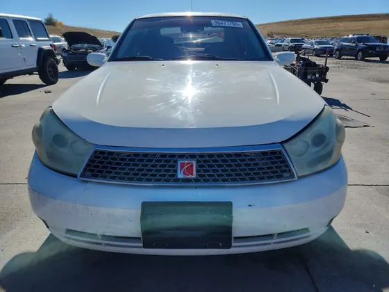 2004 Saturn L-Series L300 2