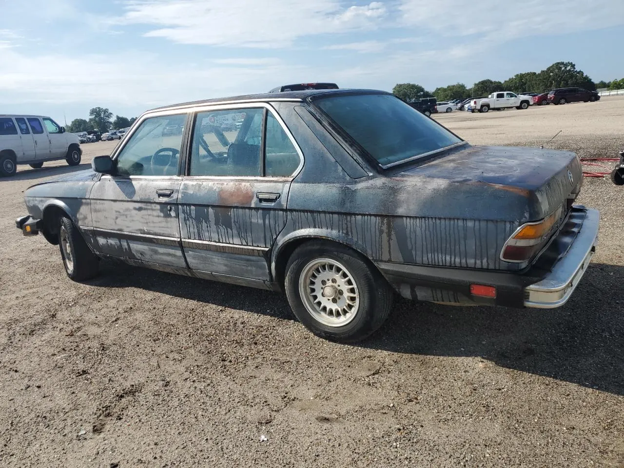 1986 BMW 528 - 533 - 633 - 733 528E