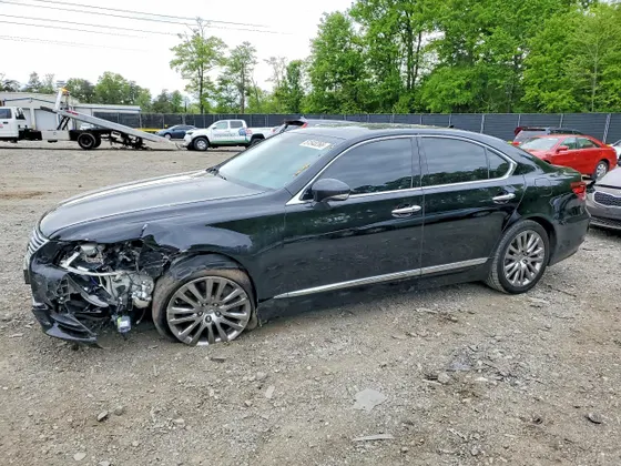 2013 Lexus LS 460 LS