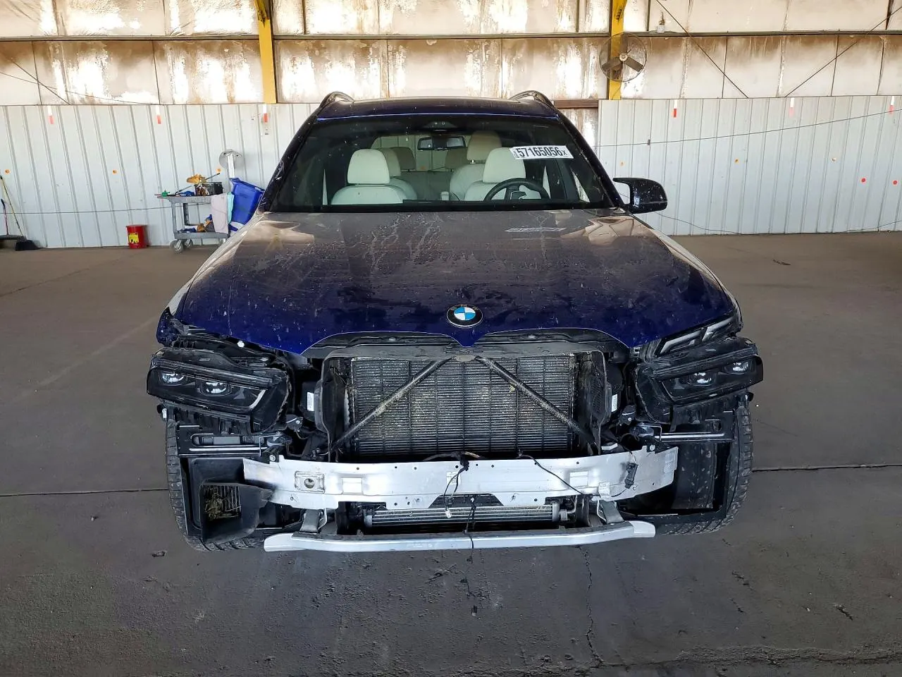 2023 BMW X7 M60i