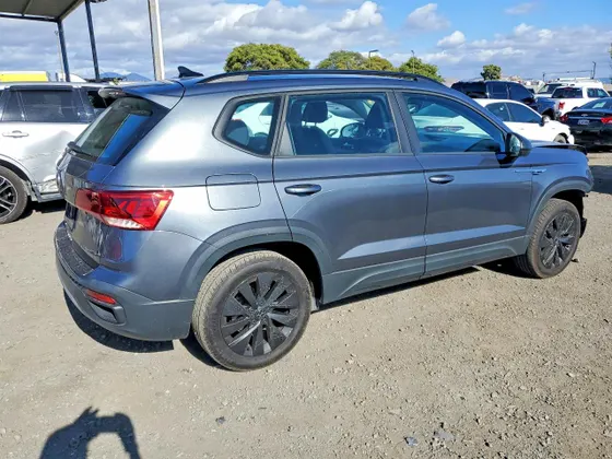 2022 Volkswagen Taos S