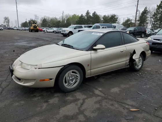 1997 Saturn 2dr Coupe SC2