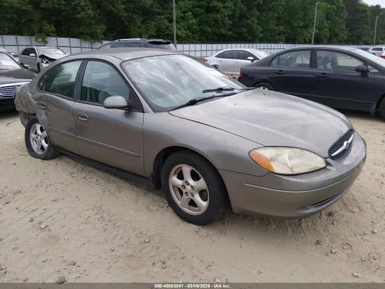 2003 Ford Taurus SES Standard