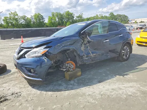 2017 Nissan Murano SV