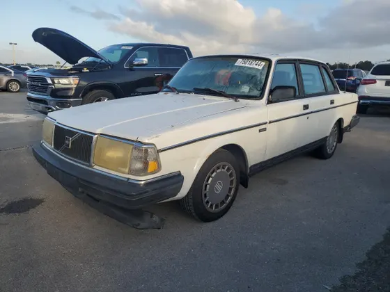 1991 Volvo 240