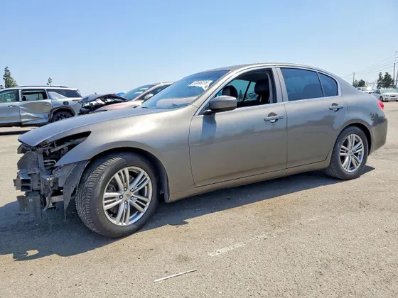 2010 INFINITI G37 Sedan Journey