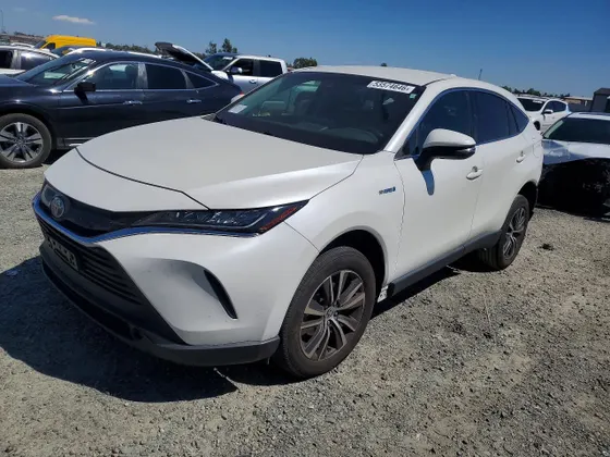 2021 Toyota Venza XLE