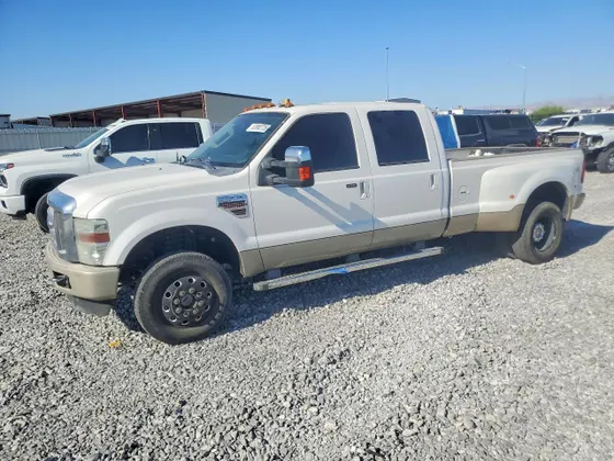 2010 Ford Super Duty F-350 DRW XL