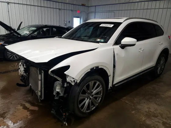 2021 Mazda CX-9 Signature