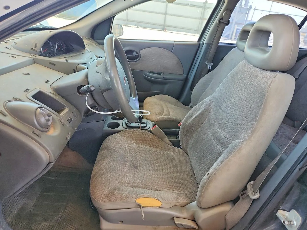 2004 Saturn ION ION 1
