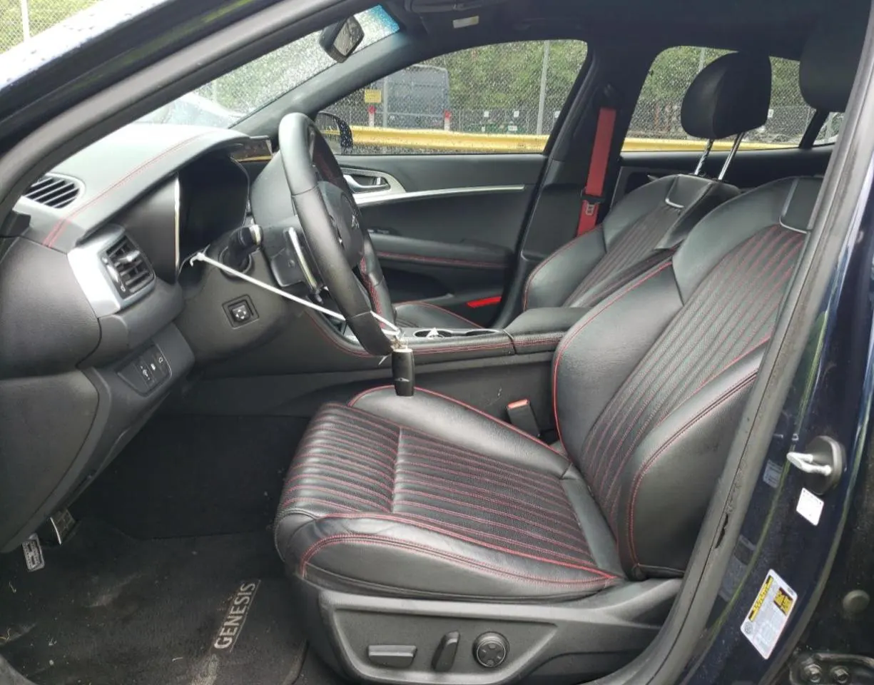 2023 Genesis G70 2.0T