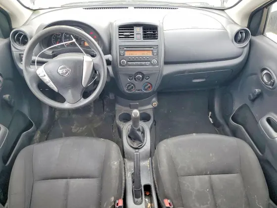 2017 Nissan Versa Sedan S Plus