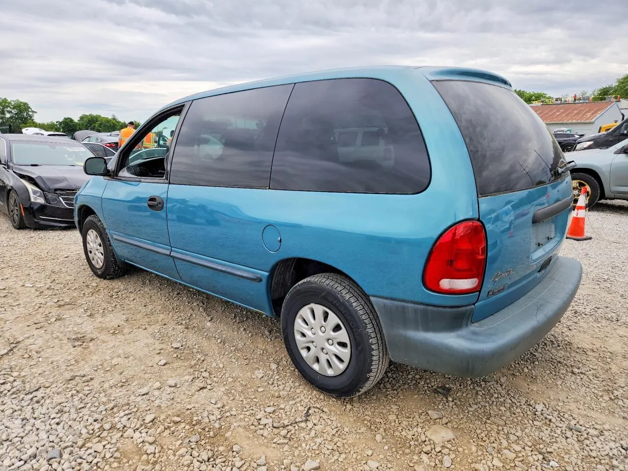 1996 Plymouth Voyager