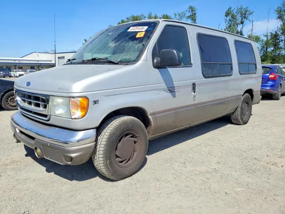 2002 Ford Econoline Cargo Van ECONOLINE