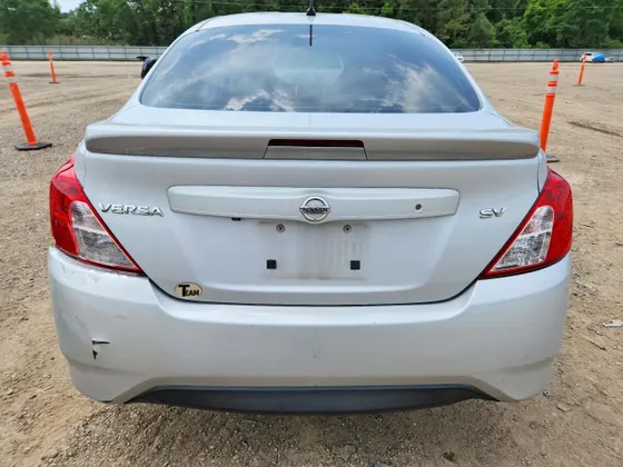 2019 Nissan Versa Sedan S