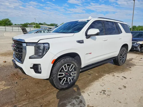 2023 GMC Yukon AT4