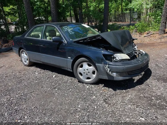 2000 Lexus ES 300