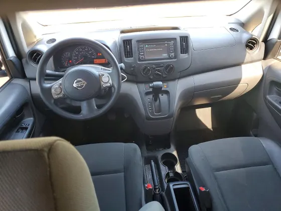 2016 Nissan NV200 SV