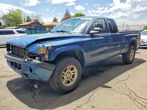 2003 Dodge Dakota Sport