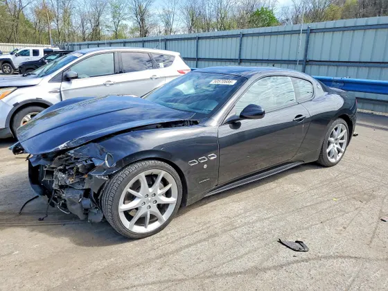 2011 Maserati GranTurismo S