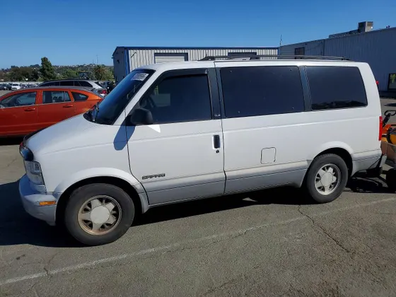 1997 GMC Safari Passenger SAFARI
