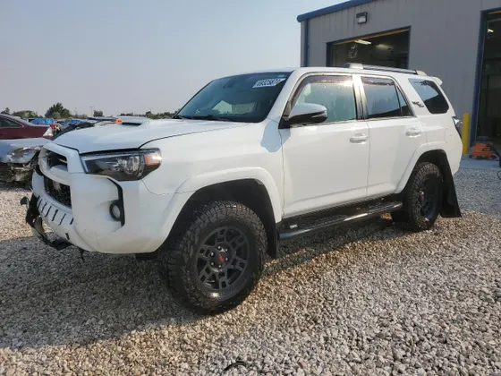 2020 Toyota 4Runner SR5 Premium
