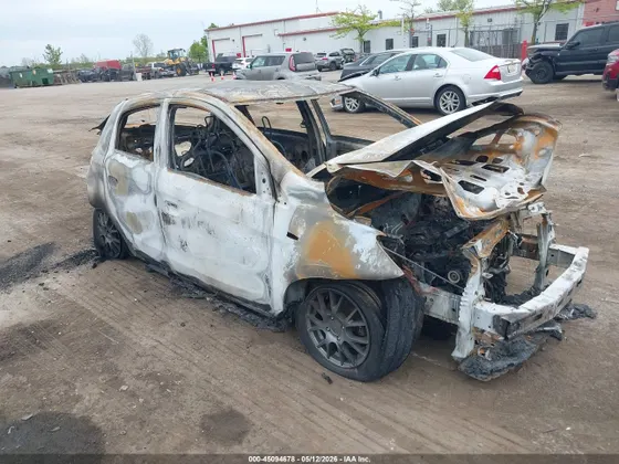 2021 Mitsubishi Mirage ES