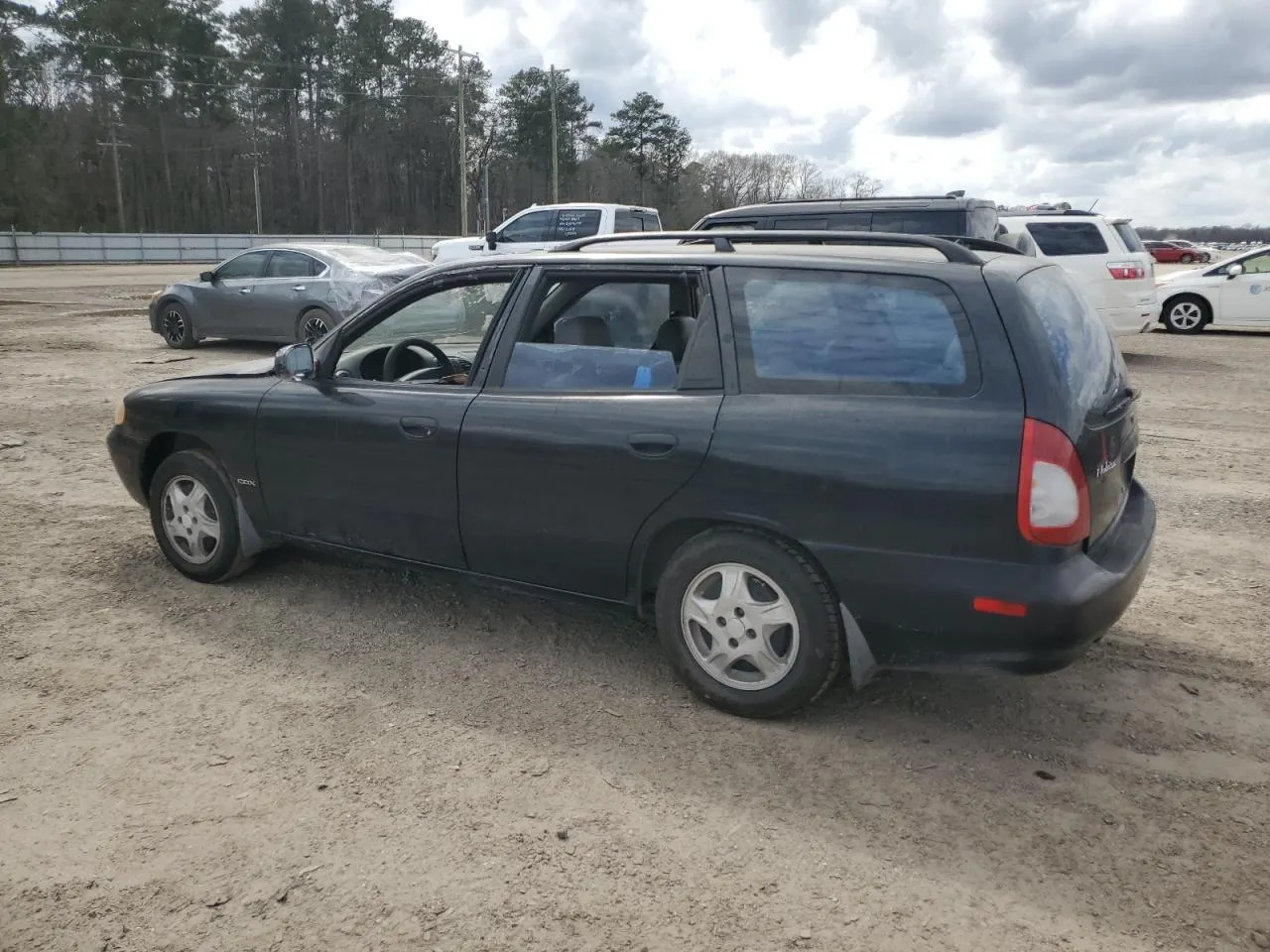 1999 Daewoo Nubira CDX