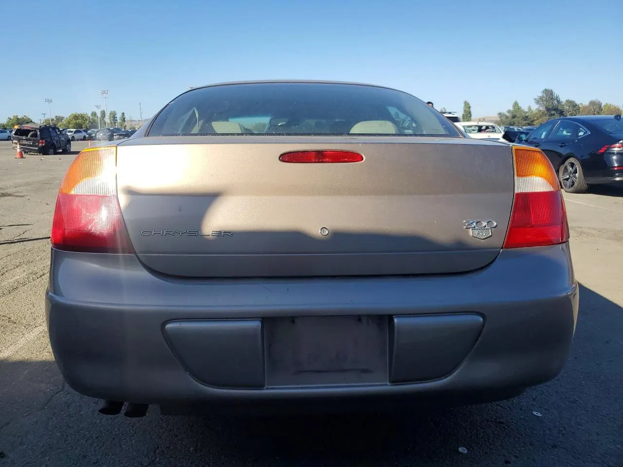 2000 Chrysler 300M