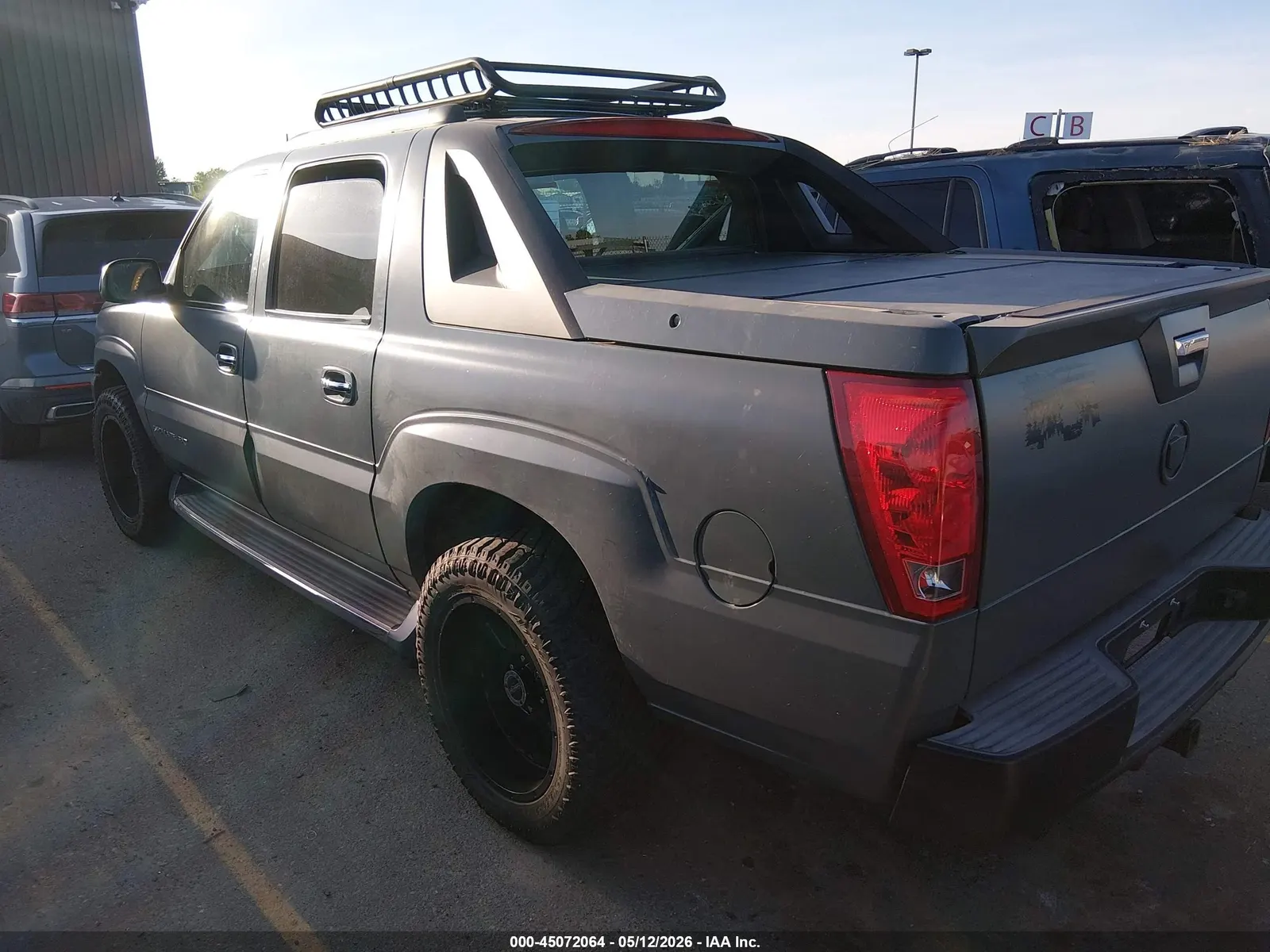 2003 Cadillac Escalade EXT STANDARD