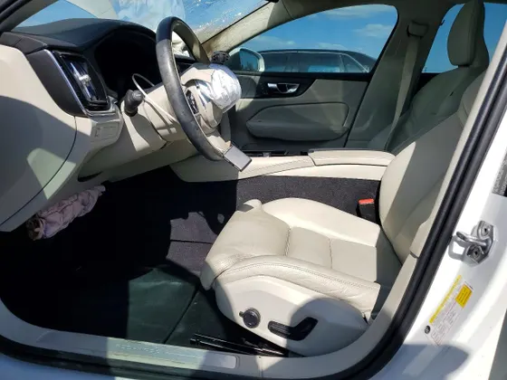 2022 Volvo S60 Recharge Plug-In Hybrid Inscription