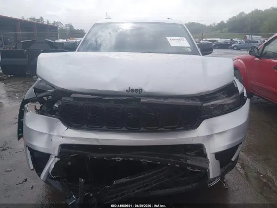 2022 Jeep Grand Cherokee L Altitude