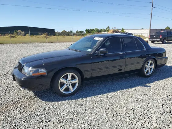 2003 Mercury Marauder