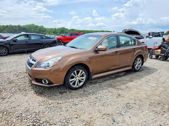 2013 Subaru Legacy 2.5i Limited
