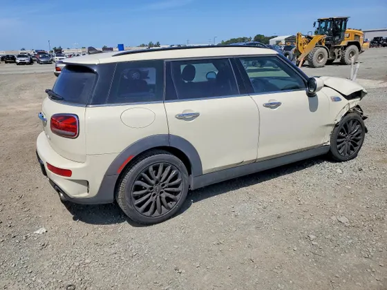 2022 MINI Clubman Cooper S