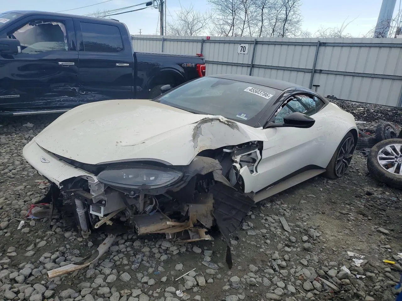 2019 Aston Martin Vantage