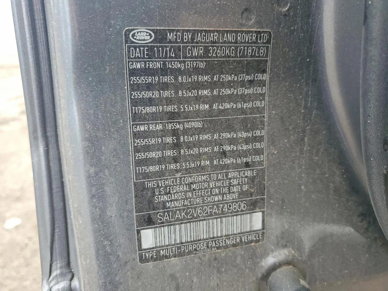 2015 Land Rover LR4 LUX