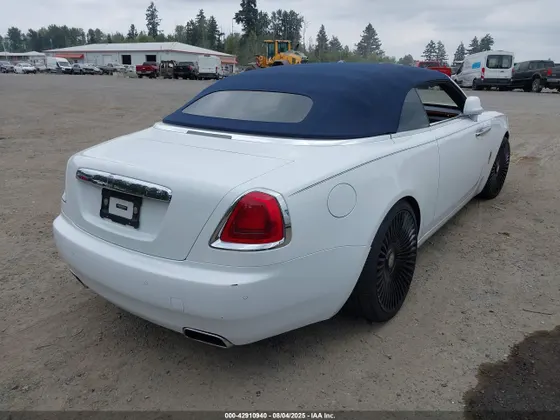 2016 Rolls-Royce Dawn