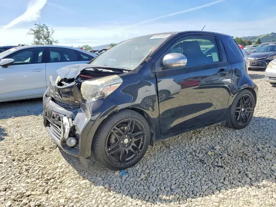 2013 Scion iQ