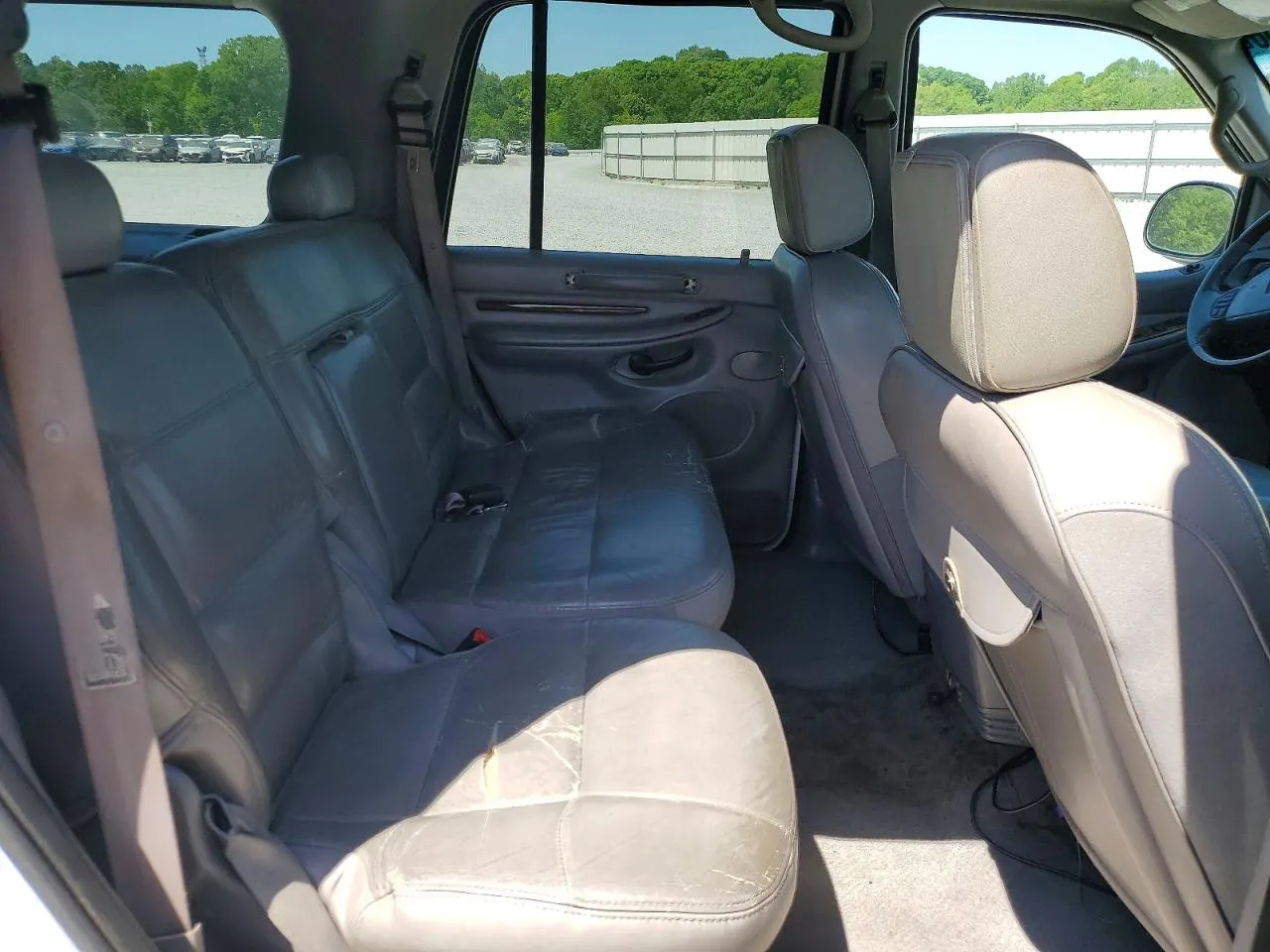 2001 Lincoln Navigator