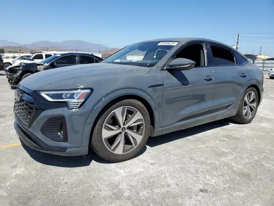 2024 Audi Q8 e-tron Sportback S line Premium