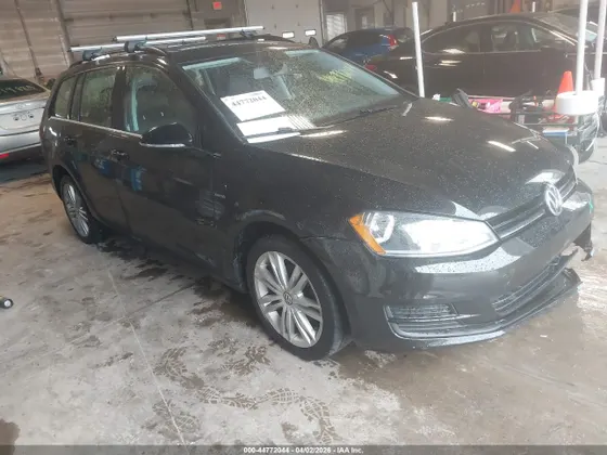 2016 Volkswagen Golf SportWagen TSI S
