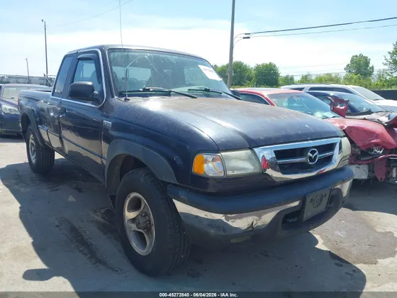 2002 Mazda B-Series 4WD Truck SE