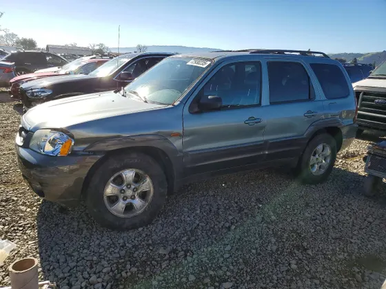 2003 Mazda Tribute ES