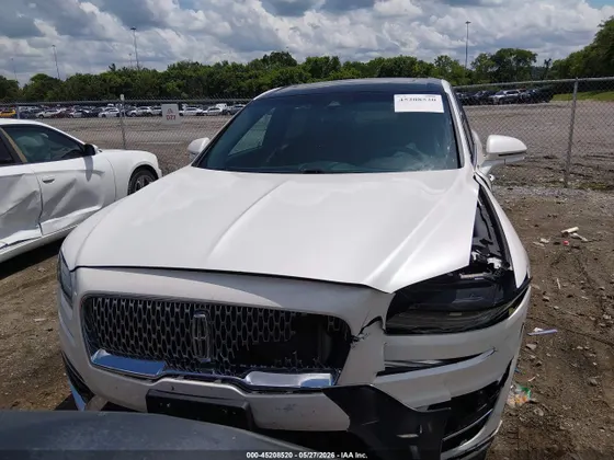 2019 Lincoln Nautilus Reserve