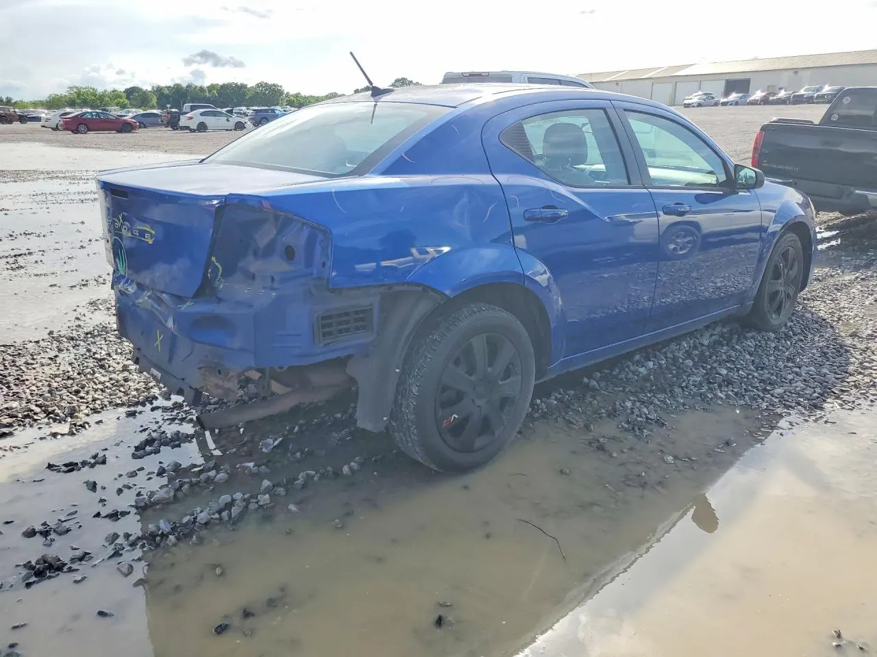 2013 Dodge Avenger SE