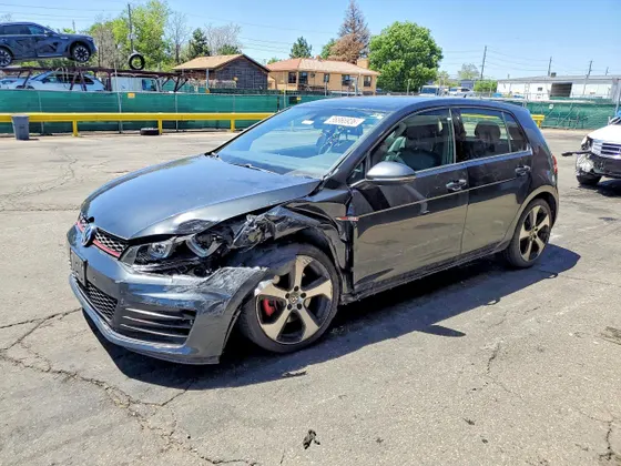 2015 Volkswagen Golf GTI S